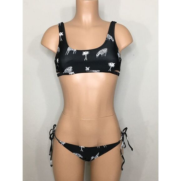 New. Volcom zebra and palm tree string bikini. - Picture 2 of 8